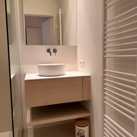 Oasis Luxury In Centre Apartment *