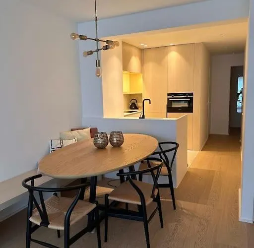 Oasis Luxury In Centre Apartment *